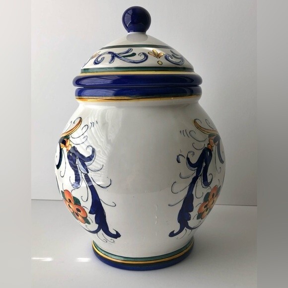 TUSCANY VASE DECORATIVE WITH LID 11.5'' TALL WHITE/BLUE MULTICOLOR MADE IN CHINA - Picture 3 of 9
